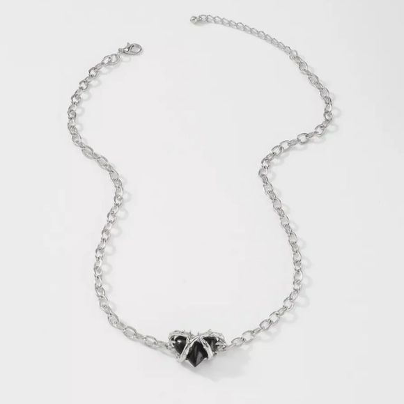 Silver titanium onyx heart barbed wire goth punk necklace new - Picture 3 of 4